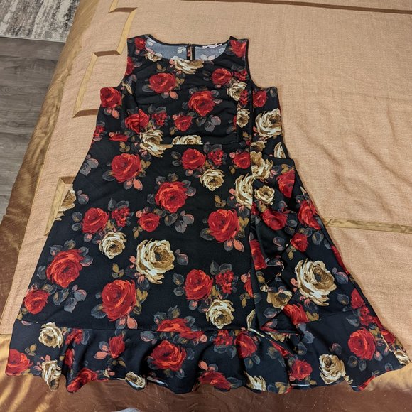 โSOLDโ Party Time Dress! ๐ - Picture 3 of 7